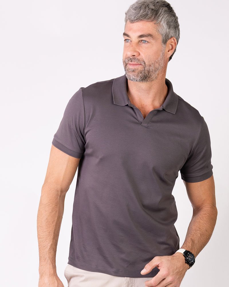 Polo Essenza Manga Curta Chumbo Gola V