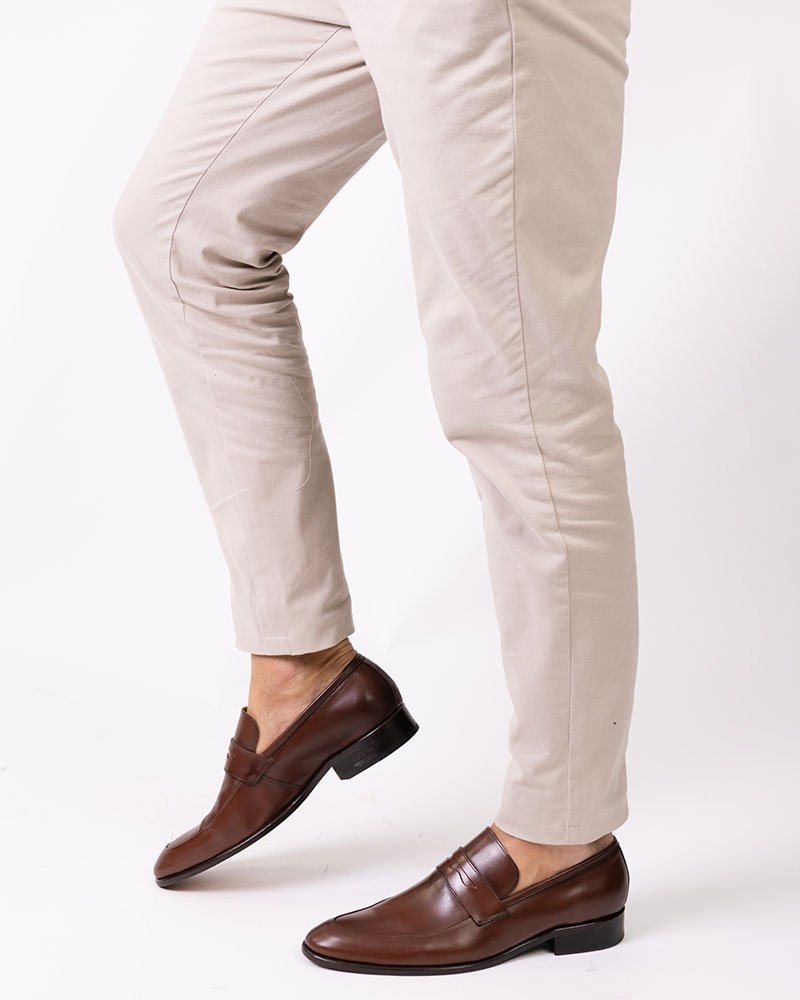 Calça Milano Basic Fit Sarja Bege