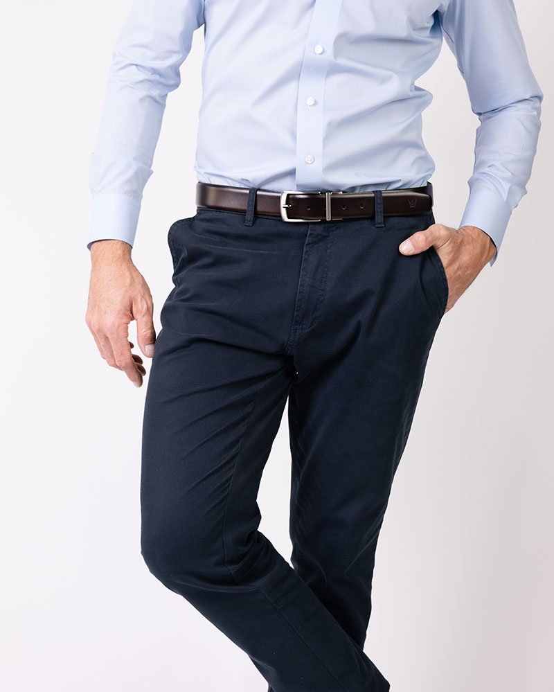 Calça Milano Basic Fit Sarja Marinho